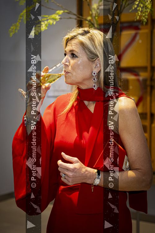 AMSTERDAM 20 mei 2026
 Koningin Maxima is aanwezig bij de uitreiking van de Koning Willem I Prijzen 2026 in Circa De ondernemingsprijzen worden tweejaarlijks toegekend door de Koning Willem I Stichting, in de categorieÃ«n Grootbedrijf, Midden- en Kleinbedrijf (MKB) en de Plaquette voor Duurzaam Ondernemerschap. Koningin Maxima is erevoorzitter van de Koning Willem I Stichting. 