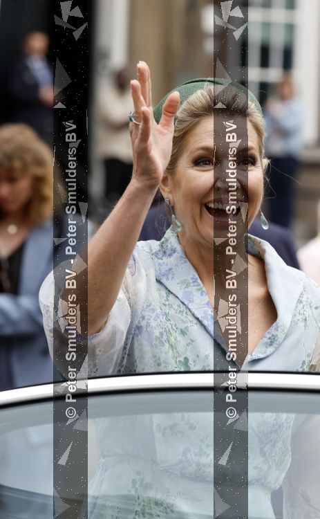 Den Haag 30 juni 2026
Koning Willem Alexander Koningin Maxima en prinses Amalia bij afscheid van Thom de Graaf in raad v State .