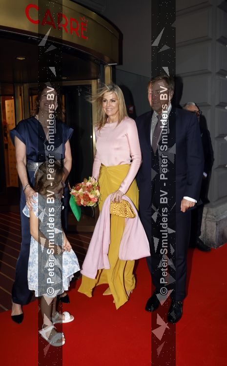 Amsterdam 3 juni 2026
Koning Willem Alexander en Koningin Maxima arriveren bij Carre  voor het Holland festival . Arthur v Dijk ontvangt ze .