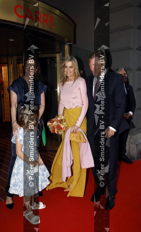 Amsterdam 3 juni 2026
Koning Willem Alexander en Koningin Maxima arriveren bij Carre  voor het Holland festival . Arthur v Dijk ontvangt ze .