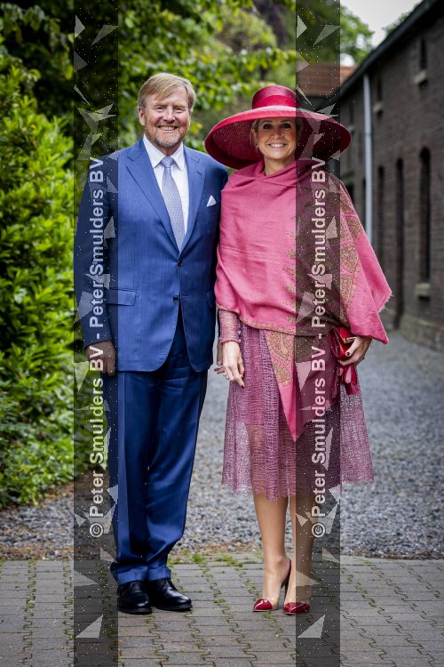 ROERMOND 19 mei 2026 Koning Willem Alexander en Koningin Maxima brengen een streekbezoek aan de gemeenten Maasgouw, Echt-Susteren, Roerdalen en Roermond. Tijdens het streekbezoek bezoekt het paar de schutterij in Wessem, Abdij Lilbosch in Echt, het smalste stukje Nederland in Illikhoven en Roermond, 19 Mei 2026. 
