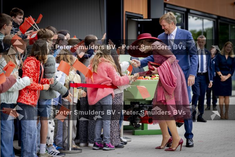 ROERMOND 19 mei 2026 Koning Willem Alexander en Koningin Maxima brengen een streekbezoek aan de gemeenten Maasgouw, Echt-Susteren, Roerdalen en Roermond. Tijdens het streekbezoek bezoekt het paar de schutterij in Wessem, Abdij Lilbosch in Echt, het smalste stukje Nederland in Illikhoven en Roermond, 19 Mei 2026. 