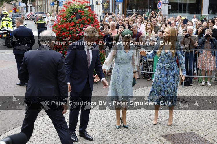 Den Haag 30 juni 2026
Koning Willem Alexander Koningin Maxima en prinses Amalia bij afscheid van Thom de Graaf in raad v State .
