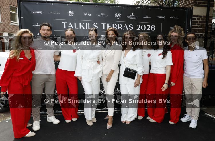 Amsterdam 4 juni 2026
Talkies terras awards bij hotel Pestana . Ook de nieuwe cover met daarop Eelko v Kooten en Olcay Gulsen wordt onthult. Kristina Bozilovic 