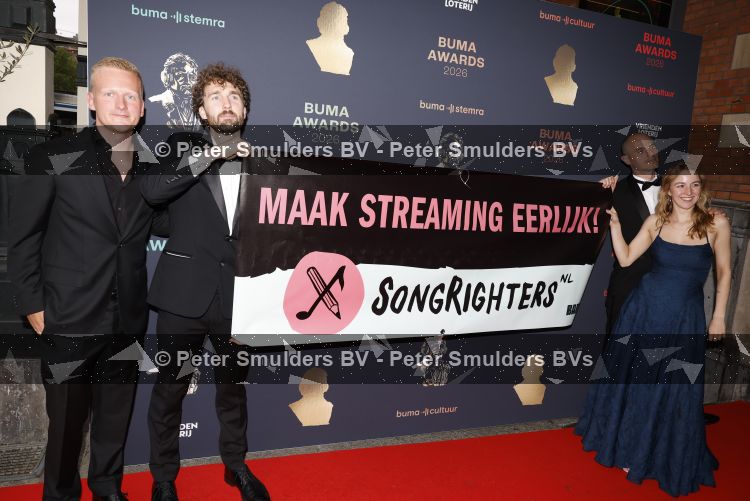 Amsterdam 8 juni 2026
Buma awards in de schouwburg van Amsterdam . Lars Koehoorn met vriendin