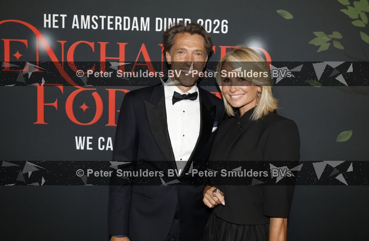 Amsterdam 13 juni 2026
Amsterdam diner 2026 tbv het aidsfonds in Afas Live . Leontine Ruiters kwam met goede vriend John Huiberts 