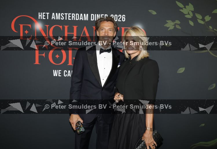 Amsterdam 13 juni 2026
Amsterdam diner 2026 tbv het aidsfonds in Afas Live . Leontine Ruiters kwam met goede vriend John Huiberts 