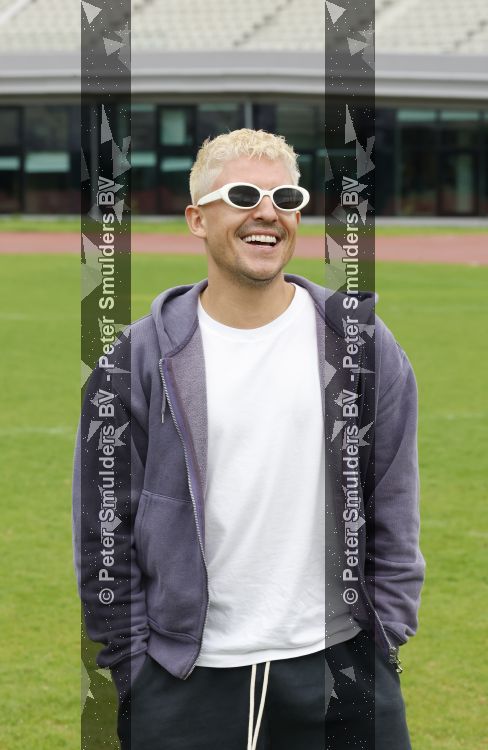 Amsterdam 4 juni 2026
Lunch met artiesten en influencers van de Amsterdamse zomer in het Olympisch stadion. Lil Kleine 