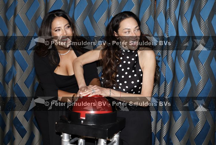 Amsterdam 1 juni 2026
Presentatie Cha Diamonds in Hotel l Europe . Lilly Becker was de Special Guest .