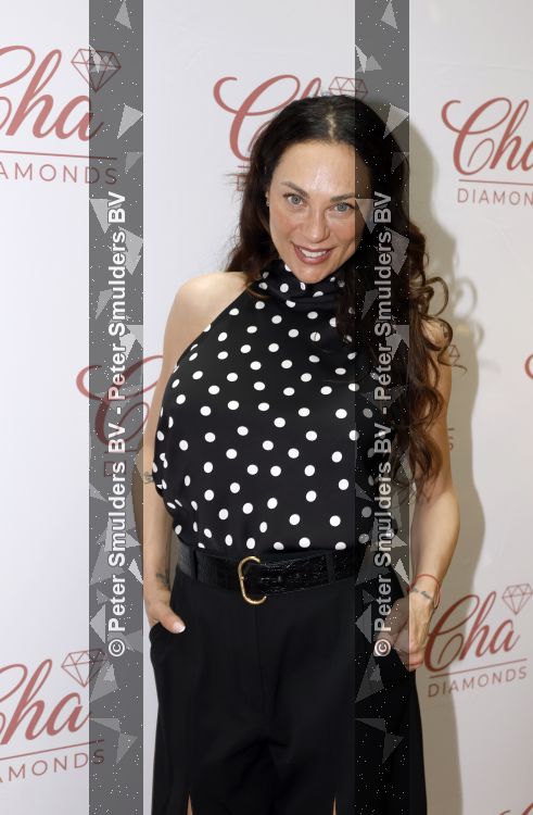 Amsterdam 1 juni 2026
Presentatie Cha Diamonds in Hotel l Europe . Lilly Becker was de Special Guest .