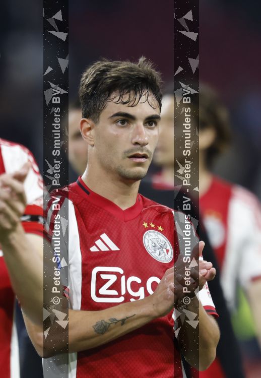 Amsterdam, 2 Mei 2026
Kompetitiewedstrijd AJAX-PSV, eindstand 2-2
Lucas Rosa