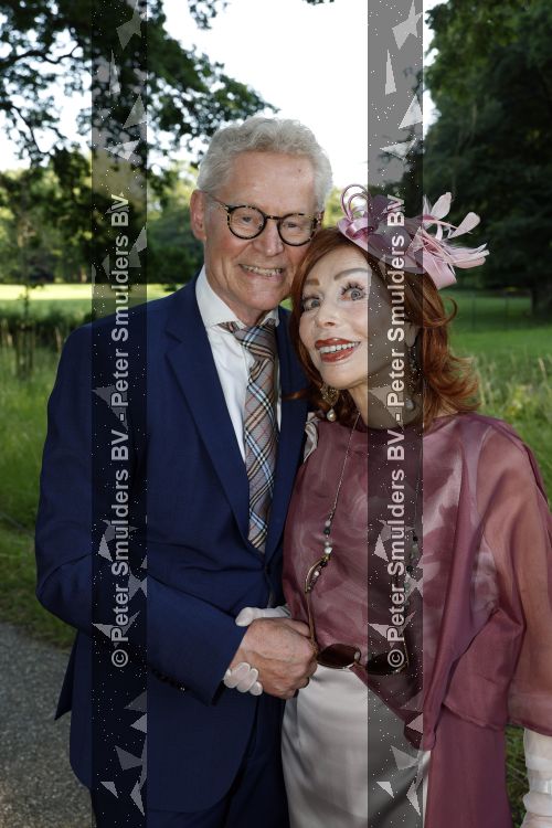 Breukelen 22 juni 2026
Nationale haringparty op Neyenrode . Marijke Helwegen kwam met haar man Harrie