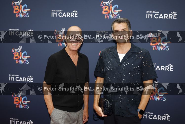 Amsterdam 28 juni 2026
Premiere the little big things in Carre . Maurice Wijnen met partner 