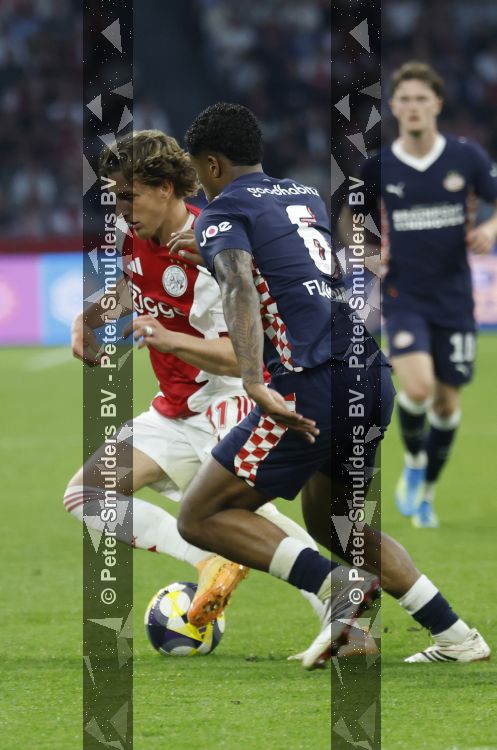 Amsterdam, 2 Mei 2026
Kompetitiewedstrijd AJAX-PSV, eindstand 2-2
