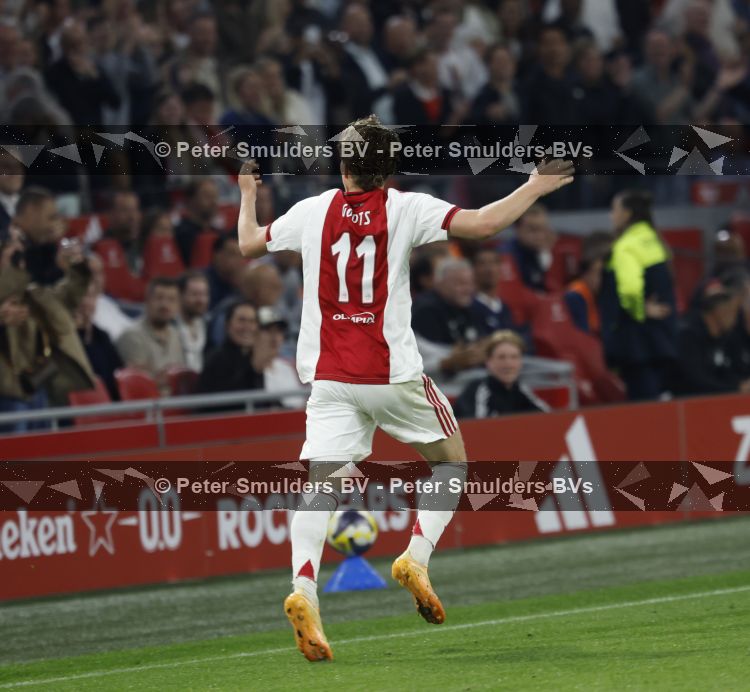 Amsterdam, 2 Mei 2026
Kompetitiewedstrijd AJAX-PSV, eindstand 2-2
