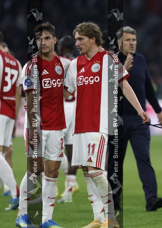 Amsterdam, 2 Mei 2026
Kompetitiewedstrijd AJAX-PSV, eindstand 2-2
