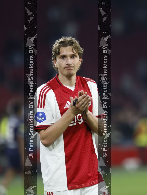 Amsterdam, 2 Mei 2026
Kompetitiewedstrijd AJAX-PSV, eindstand 2-2
