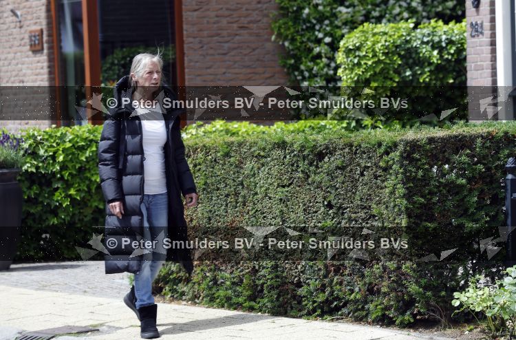 Loosdrecht 14 juni 2026
Milika Peterzon wandelend door Loosdrecht 