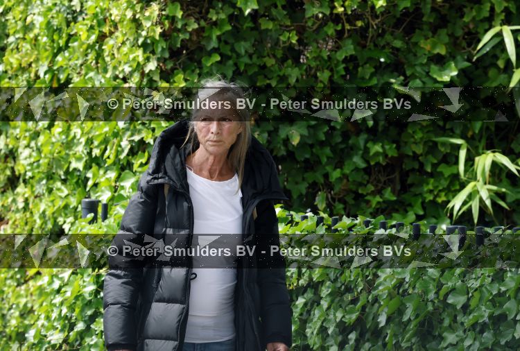 Loosdrecht 14 juni 2026
Milika Peterzon wandelend door Loosdrecht 