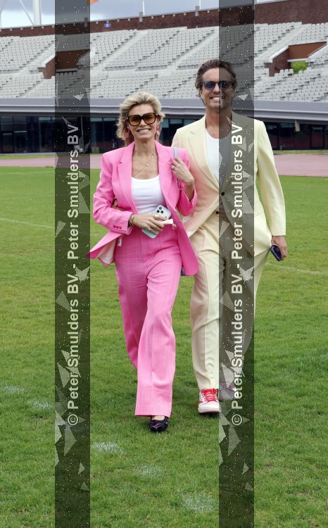Amsterdam 4 juni 2026
Lunch met artiesten en influencers van de Amsterdamse zomer in het Olympisch stadion. Nicolette v Dam en Bas Smit
