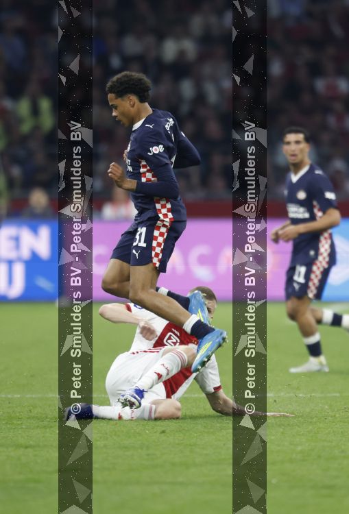 Amsterdam, 2 Mei 2026
Kompetitiewedstrijd AJAX-PSV, eindstand 2-2
Noah Fernandez en Anton Gaaei