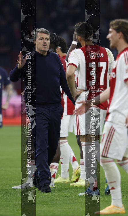 Amsterdam, 2 Mei 2026
Kompetitiewedstrijd AJAX-PSV, eindstand 2-2
Oscar Garcia