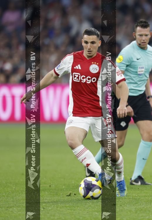 Amsterdam, 2 Mei 2026
Kompetitiewedstrijd AJAX-PSV, eindstand 2-2
Oscar Gloukh