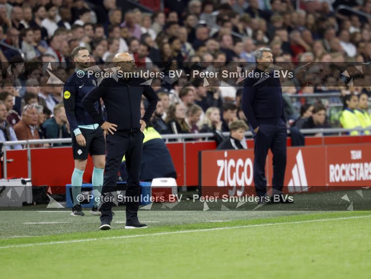Amsterdam, 2 Mei 2026
Kompetitiewedstrijd AJAX-PSV, eindstand 2-2
Peter Bosz