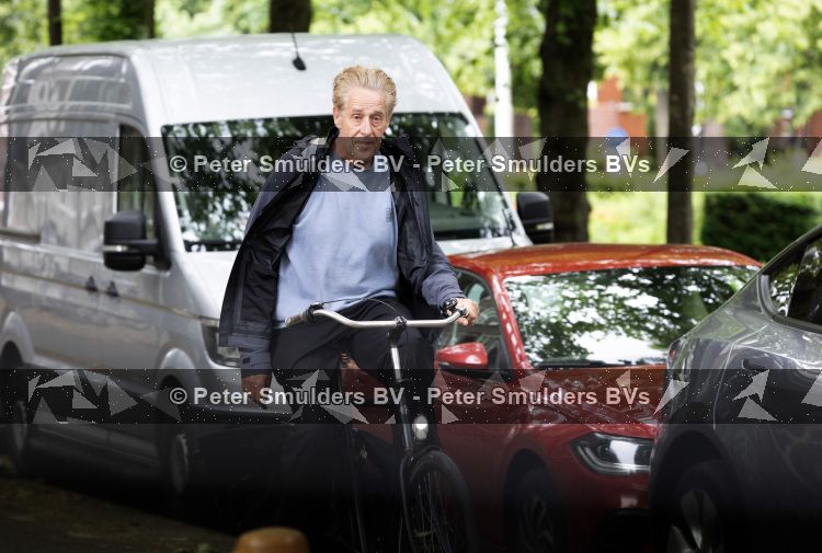 Amsterdam 11 jun i 2026
Peter Heerschop op de fiets in Amsterdam zuid.