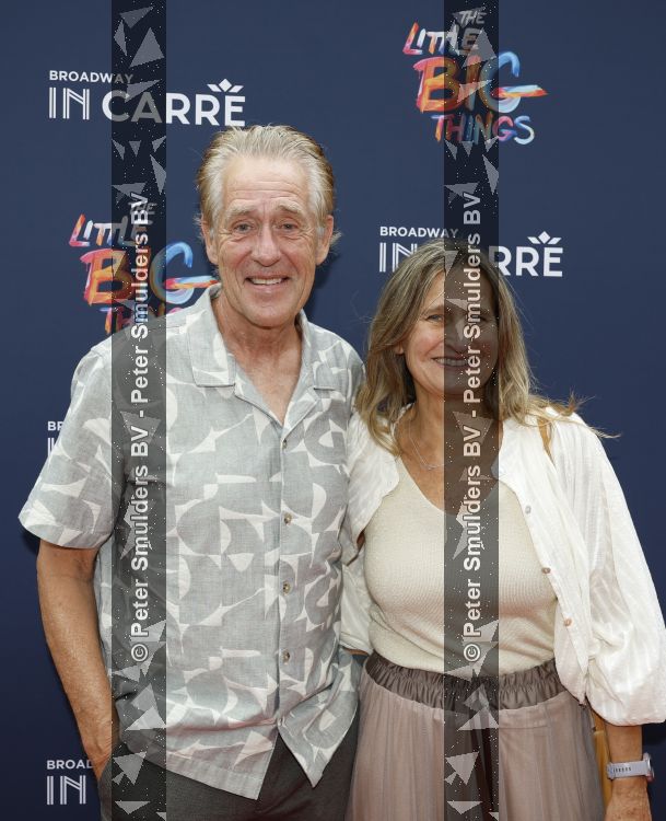 Amsterdam 28 juni 2026
Premiere the little big things in Carre . Peter Heerschop met vrouw 