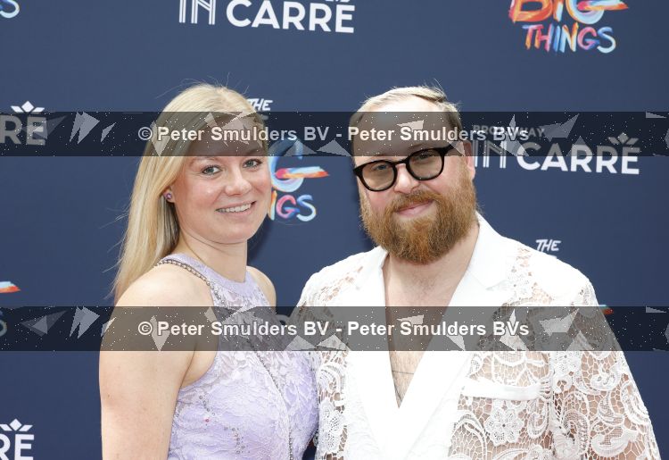 Amsterdam 28 juni 2026
Premiere the little big things in Carre 