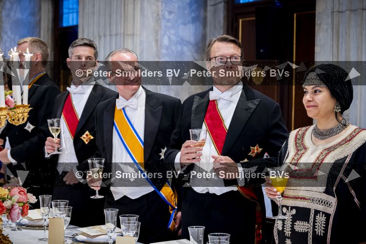 Amsterdam 9 juni 2026
Op uitnodiging van Zijne Majesteit de Koning - Koning Willem Alexander en Koningin Maxima brengt de bondspresident van Duitsland, Frank-Walter Steinmeier, een staatsbezoek aan Nederland. Hij wordt hierbij vergezeld door zijn echtgenote Elke BÃ¼denbender. Prins Constantijn bij staatsbanket