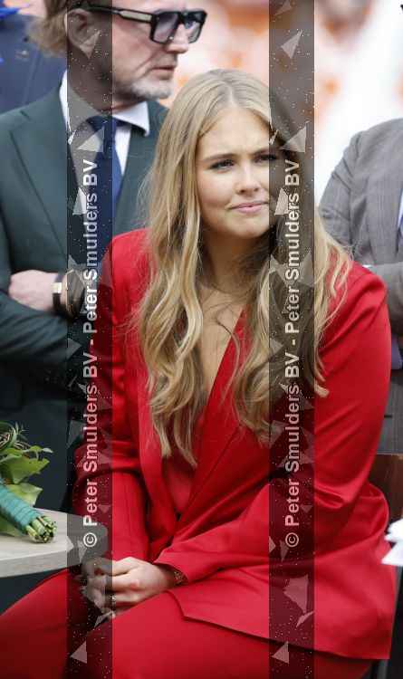 Dokkum 27 april 2026
Koningsdag is dit jaar in Dokkum . Namens de koninklijke familie zijn aanwezig : Koning Willem Alexander Koningin Maxima Prinses Amalia Prinses Alexia Prinses Ariane Prins Constantijn Prinses Laurentien Prins Maurits Prinses Marilene Prins Bernhard Prins Floris Prinses Aimee Prins Pieter Christiaan en Prinses Anita .