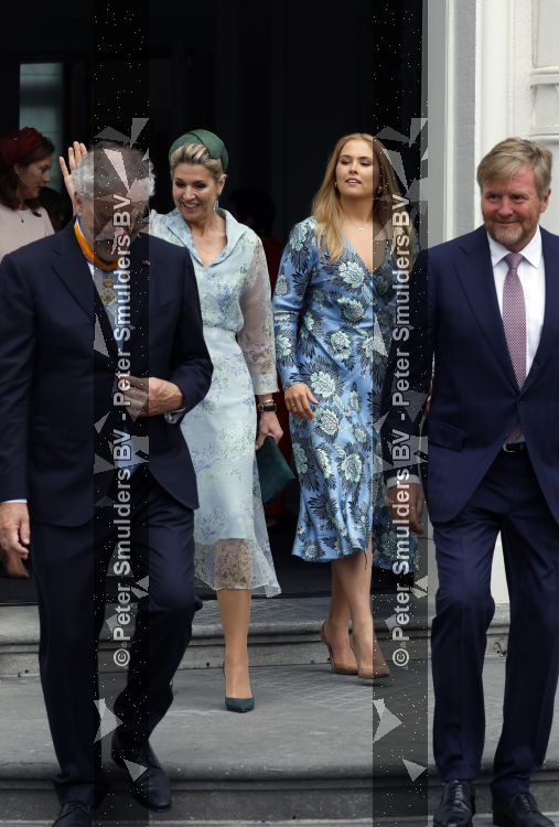Den Haag 30 juni 2026
Koning Willem Alexander Koningin Maxima en prinses Amalia bij afscheid van Thom de Graaf in raad v State .