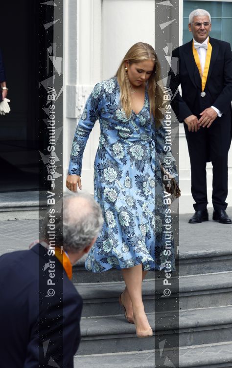 Den Haag 30 juni 2026
Koning Willem Alexander Koningin Maxima en prinses Amalia bij afscheid van Thom de Graaf in raad v State .