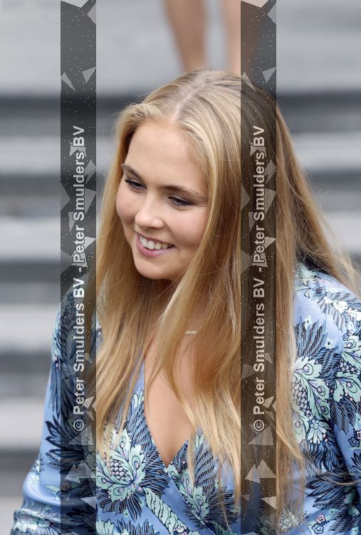 Den Haag 30 juni 2026
Koning Willem Alexander Koningin Maxima en prinses Amalia bij afscheid van Thom de Graaf in raad v State .