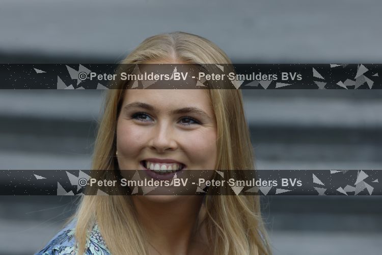 Den Haag 30 juni 2026
Koning Willem Alexander Koningin Maxima en prinses Amalia bij afscheid van Thom de Graaf in raad v State .