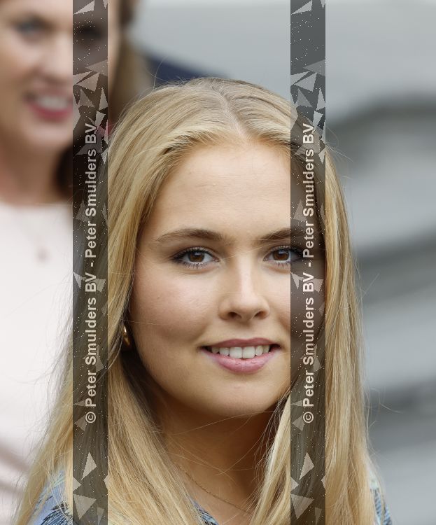 Den Haag 30 juni 2026
Koning Willem Alexander Koningin Maxima en prinses Amalia bij afscheid van Thom de Graaf in raad v State .