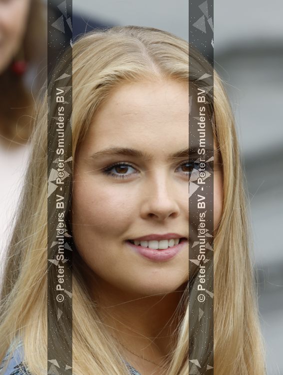 Den Haag 30 juni 2026
Koning Willem Alexander Koningin Maxima en prinses Amalia bij afscheid van Thom de Graaf in raad v State .