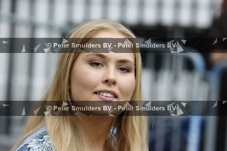 Den Haag 30 juni 2026
Koning Willem Alexander Koningin Maxima en prinses Amalia bij afscheid van Thom de Graaf in raad v State .