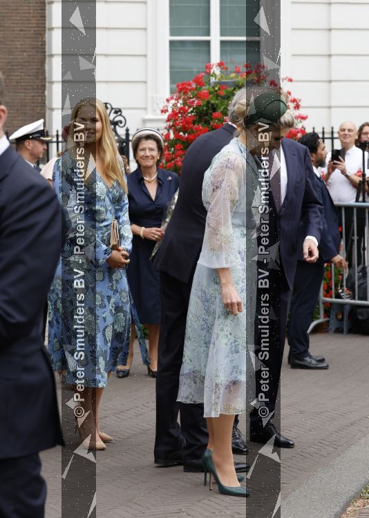 Den Haag 30 juni 2026
Koning Willem Alexander Koningin Maxima en prinses Amalia bij afscheid van Thom de Graaf in raad v State .