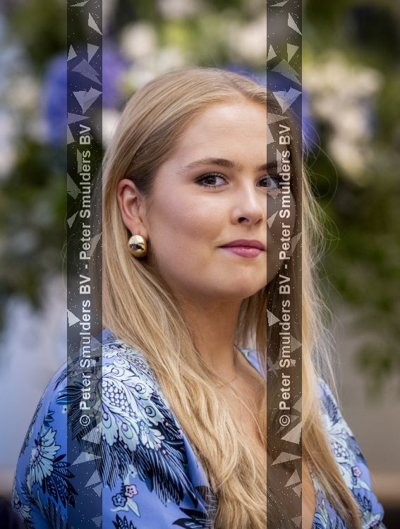 Den Haag 30 juni 2026
Koning Willem Alexander Koningin Maxima en prinses Amalia bij afscheid van Thom de Graaf in raad v State .