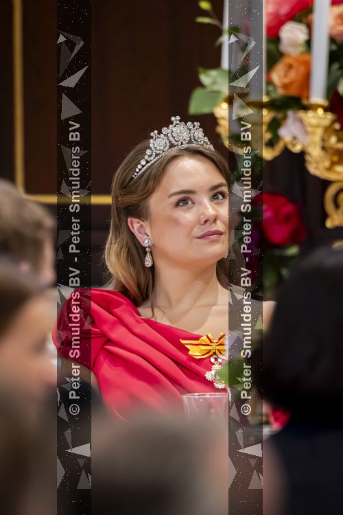 Amsterdam, 17 Juni 2026 Keizer Naruhito, keizerin Masako van Japan, Koning Willem Alexander Koningin Maxima Prinses Amalia en Prinses Ariane tijdens het staatsbanket in het Koninklijk Paleis Amsterdam. 

Naruhito brengt een driedaags staatsbezoek aan Nederland.

