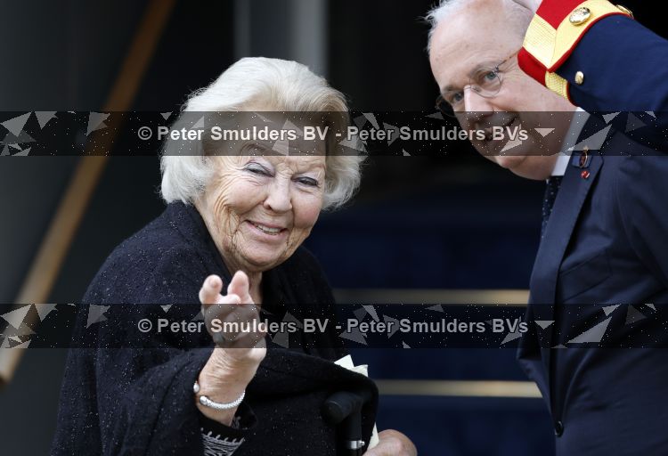 Amsterdam 17 juni 2026
Vandaag is het staatsbezoek van Japan en Nederland . S avonds komen er allemaal andere gasten . Prinses Beatrix 