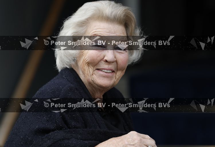 Amsterdam 17 juni 2026
Vandaag is het staatsbezoek van Japan en Nederland . S avonds komen er allemaal andere gasten . Prinses Beatrix 