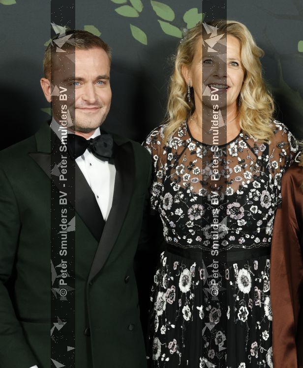 Amsterdam 13 juni 2026
Amsterdam diner 2026 tbv het aidsfonds in Afas Live . Prinses Mabel kwam met haar dochters Gravin Luana en Gravin Zaria 