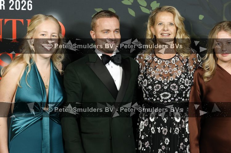 Amsterdam 13 juni 2026
Amsterdam diner 2026 tbv het aidsfonds in Afas Live . Prinses Mabel kwam met haar dochters Gravin Luana en Gravin Zaria 