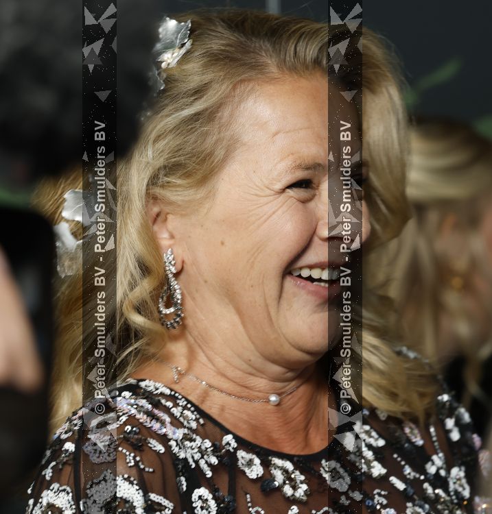 Amsterdam 13 juni 2026
Amsterdam diner 2026 tbv het aidsfonds in Afas Live . Prinses Mabel kwam met haar dochters Gravin Luana en Gravin Zaria 