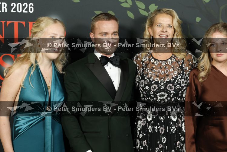 Amsterdam 13 juni 2026
Amsterdam diner 2026 tbv het aidsfonds in Afas Live . Prinses Mabel kwam met haar dochters Gravin Luana en Gravin Zaria 