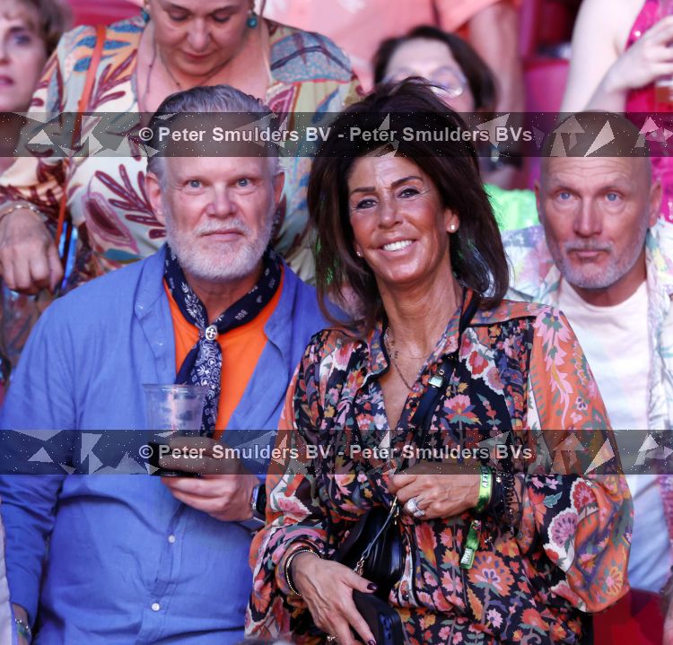 Amsterdam 20 juni 2026
Concert Toppers in de Johan Cruijff arena . 
Rachel Hazes en Ricardo Klaverdijk